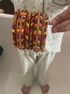Lakh Kangan Set