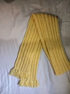 Handmade Yellow crochet muffler 🧣