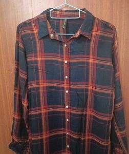 Plaid Button-Up Shirt