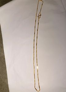 Beautiful Golden Earings And Chain 💛💛💛