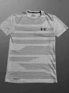 2 UNDER ARMOUR Tshirts