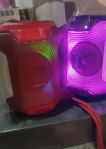 New Speakers In Three Colours