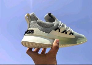 🦓OG ADIDAS LITE RACE 5.0