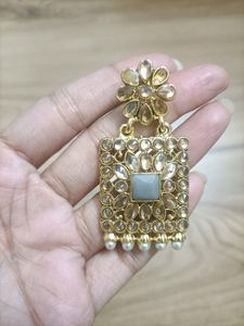BRAND NEW JWELLERY SET
