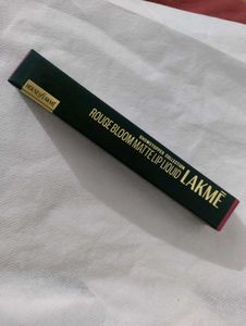 Lakme Rouge Bloom Matte Lip Liquid