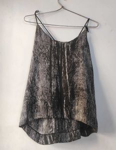 Stylish Sleeveless Top