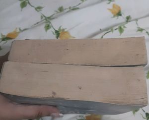 Shatter Me Series (Book 1 and 2)