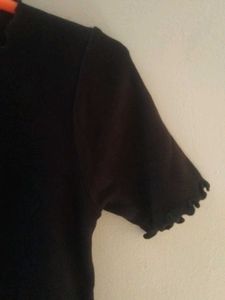 Black Crop Top
