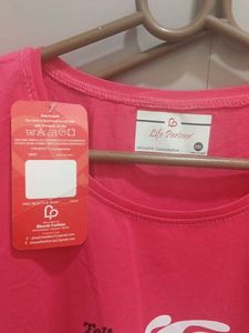 Cute Graphic Print T-Shirt