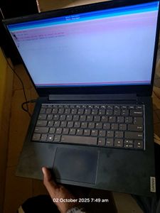 Lenovo Ryzen 3 Laptop