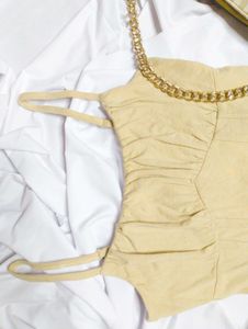✨Biege Crop corset Style Top ✨