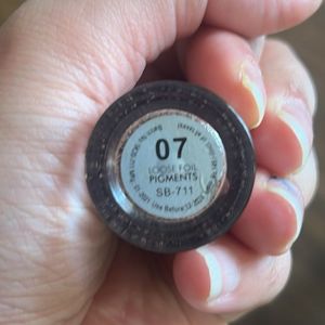 Swiss Beauty Liquid Eye Shadow &amp;loose foil pigment