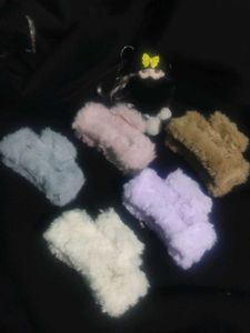 korean fuzzy hair claw clip