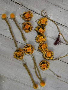 Haldi Jewellery set