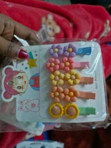 Baby Clips And Bands, Set Of 3 Packs