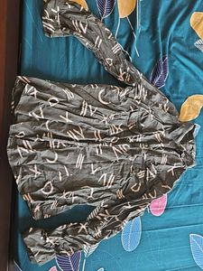 Green Shirt For Fomal Or Casual Setting