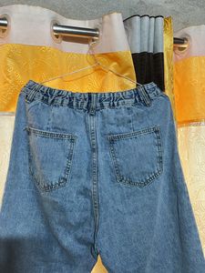 Jeans With Eastic Waist Band