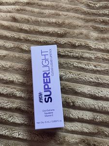 Nykaa Superlight Lipstick