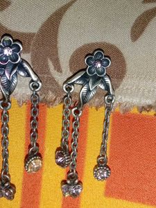 Floral Dangle Earrings