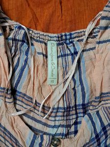 Peach Color Stylish Short Sleeve With Dori Top