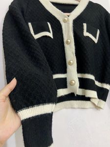 Imported Korean Style Chic Black &amp; White Cardigan