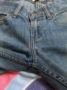 Levis Jeans For Women Size 28