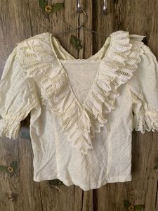Vintage-Inspired Lace Crop Top