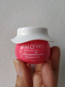 Dot & Key Lip plumping Mask