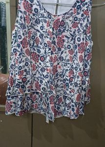 Floral Sleeveless Top