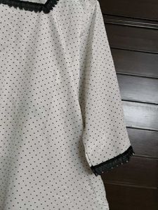 Women White black Polka Dot Printed Straight Kurta