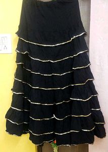 Black &amp; Gold Tiered Midi Skirt