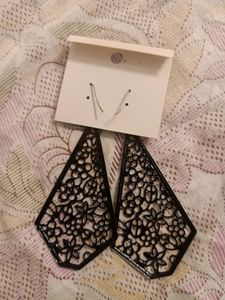 Pretty Earrings Unused