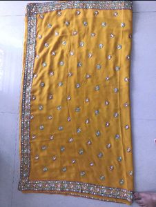 Tikka Work Saree🥻