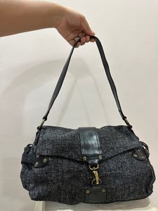 Vintage-Style Black Shoulder Bag