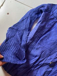 Unique Blue Knit Sleeve Jacket