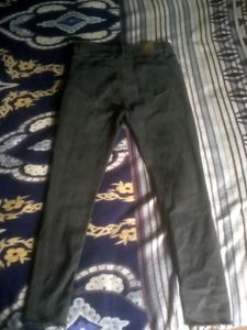 Black Jeans