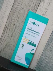 Plum Cica &amp; Hyaluronic Acid Aqua Light Sunscreen