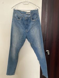 Levis Mile High Skinny Jeans