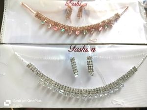 Beautiful stone jewellery set of 2
