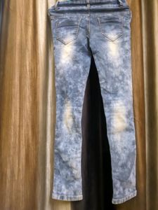 Women Stylish Slim Fitted Faded Jeans (Dark Grey)