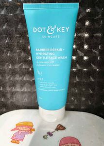 Dot & Key Face Wash