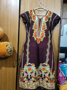 Beautiful Kurti For Beautifu Femail