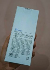 Isntree Hyaluronic Acid Toner