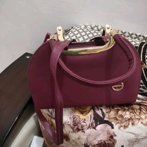 Stylish Maroon Handbag