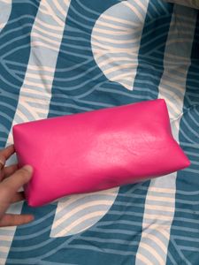 makeup pouch