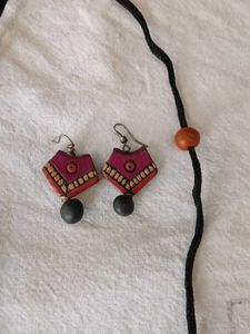 AUTHENTIC AND FUNKY JEWELLERY- 2  SETS