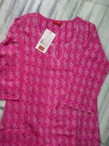 New Pink Woven Pattern Kurti - V-Neck 3/4 Sleeve