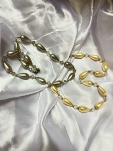 White and Gray Chain