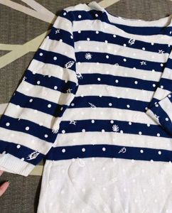 Striped Sweat Top 🤍💙