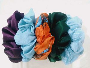 Floral Hair Accessory